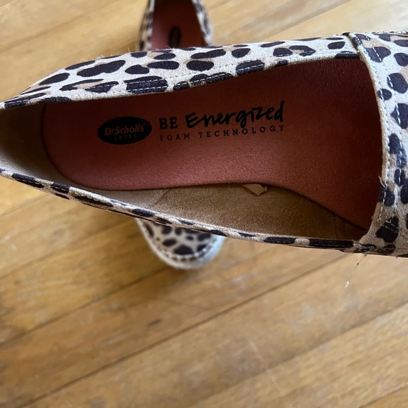 Leopard Dr Scholls slip ons - Picture 2 of 4